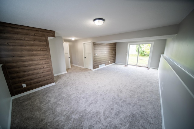 4703 7th St NW, Rochester, MN 55901 - empty room featuring light carpet and baseboards