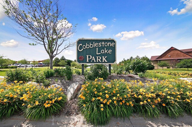 15653 Cobblestone Lake Pkwy, Apple Valley, MN 55124 - view of community / neighborhood sign