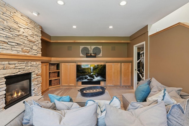 9375 Cold Stream Ln, Eden Prairie, MN 55347 - living area featuring a fireplace and recessed lighting