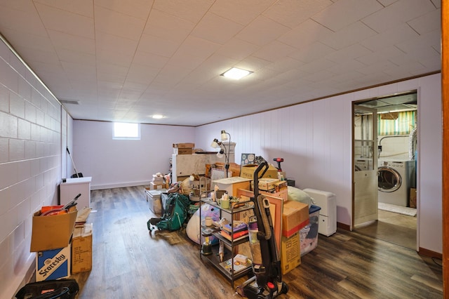 2003 20th Ave NW, Rochester, MN 55901 - below grade area featuring washer / dryer and dark wood-type flooring