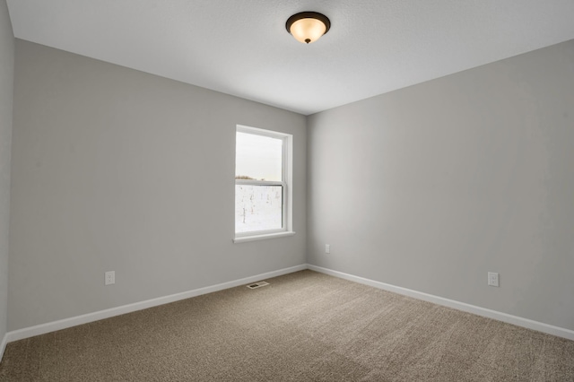 10664 29th St NE, Saint Michael, MN 55376 - empty room with carpet flooring and baseboards