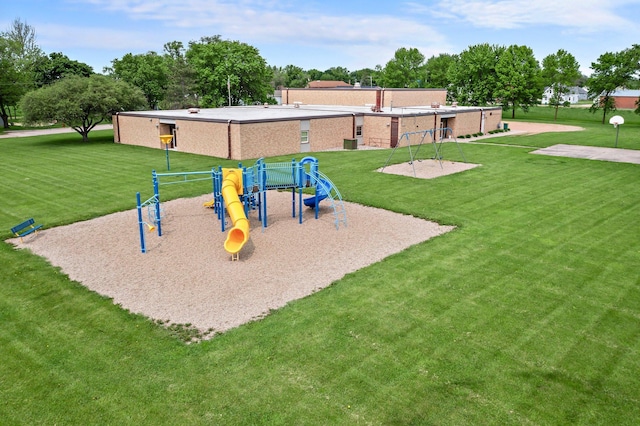 460 Broadway St E, New Germany, MN 55367 - surrounding community with a yard