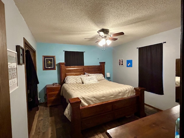 214 2nd St SW, Wadena, MN 56482 - bedroom featuring wood finished floors, a textured ceiling, and ceiling fan