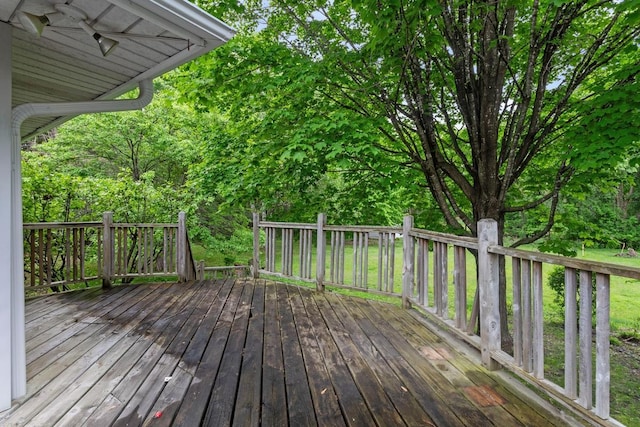 8309 39th St N, Lake Elmo, MN 55042 - view of deck
