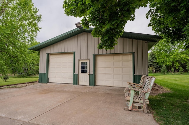 E13680 Stelter Rd, Fall Creek, WI 54742 - view of detached garage