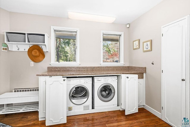 2900 London Rd, Duluth, MN 55804 - laundry area with independent washer and dryer and dark wood-style flooring