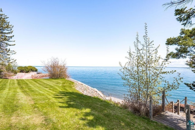 2900 London Rd, Duluth, MN 55804 - water view