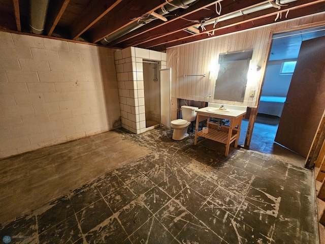 103 4th St S, Fairmount, ND 58030 - full bath with vanity, toilet, and a walk in shower