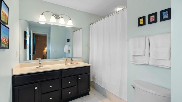 8548 139th St, Savage, MN 55378 - bathroom featuring double vanity, toilet, and curtained shower