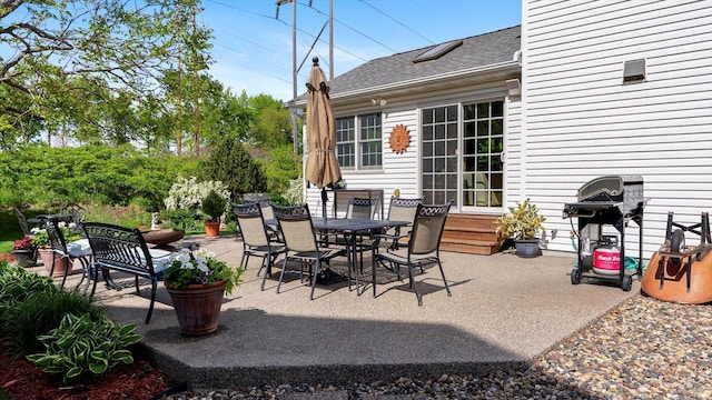 8548 139th St, Savage, MN 55378 - view of patio / terrace with outdoor dining space