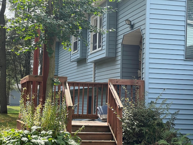 25070 Goodview Ave, Wyoming, MN 55092 - view of wooden deck