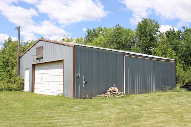 44500 Elmcrest Ave, Fish Lake Twp, MN 55032 - view of detached garage