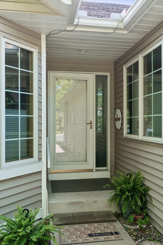 11202 Virginia Rd, Bloomington, MN 55438 - entrance to property