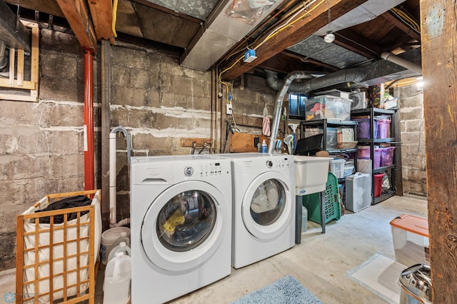 1413 11th Ave S, Fargo, ND 58103 - washroom with independent washer and dryer