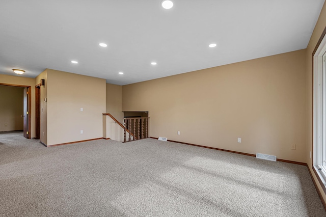 1930 6th Ave NE, Owatonna, MN 55060 - unfurnished room with carpet flooring, baseboards, and recessed lighting
