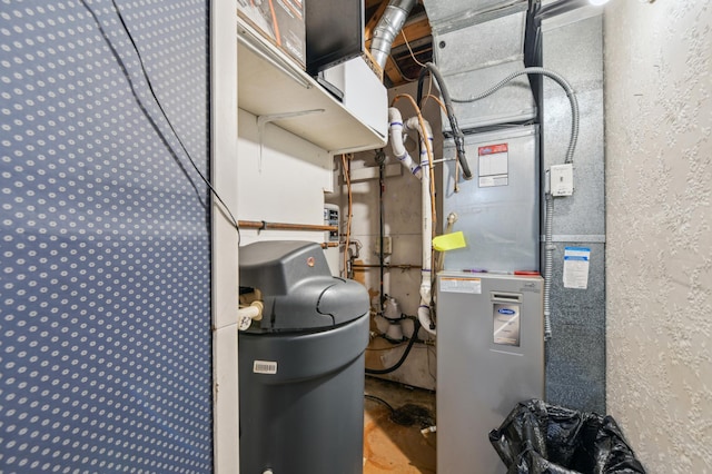1351 4th St W, Hastings, MN 55033 - utility room featuring heating unit