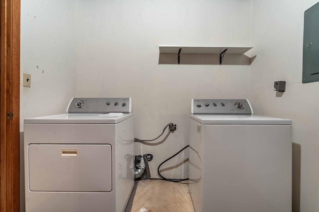 415 2nd Ave SE, Pelican Rapids, MN 56572 - laundry area featuring washing machine and clothes dryer and electric panel