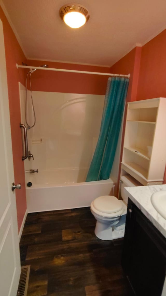 13786 188th Pl, Williams Twp, MN 56350 - full bathroom with shower / bath combo with shower curtain, crown molding, vanity, and wood finished floors