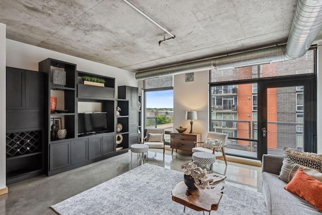 720 4th St Unit 603, Minneapolis, MN 55401 - living room featuring concrete floors