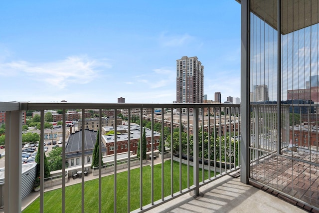 929 Portland Ave Unit 907, Minneapolis, MN 55404 - balcony with a view of city