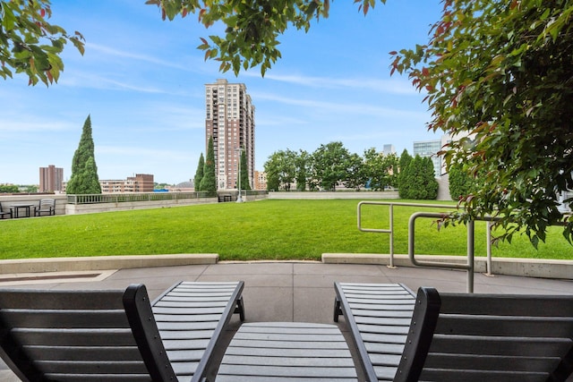 929 Portland Ave Unit 907, Minneapolis, MN 55404 - view of patio