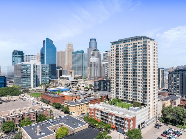 929 Portland Ave Unit 907, Minneapolis, MN 55404 - skyline view
