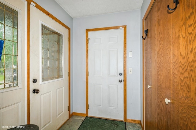 17551 London St NE, Ham Lake, MN 55304 - entryway with baseboards