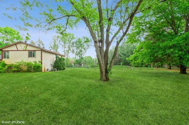 17551 London St NE, Ham Lake, MN 55304 - view of green lawn