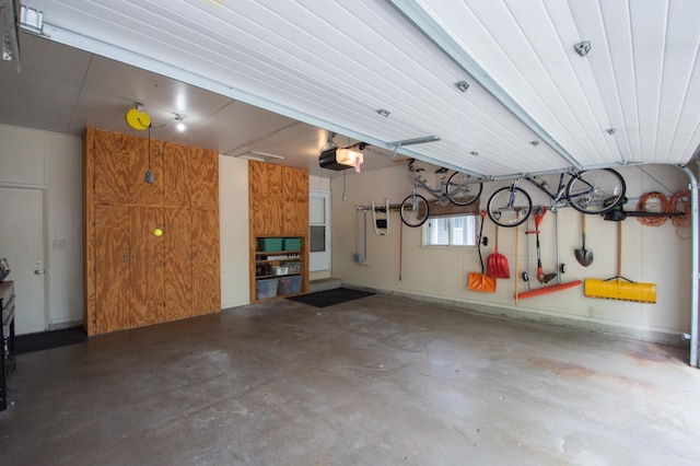 229 30th Ave N, Fargo, ND 58102 - garage featuring a garage door opener