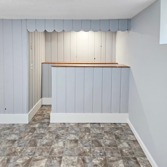 2718 Morgan Ave N, Minneapolis, MN 55411 - below grade area featuring baseboards