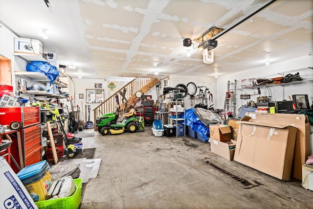 4031 Regent St, Duluth, MN 55804 - view of garage