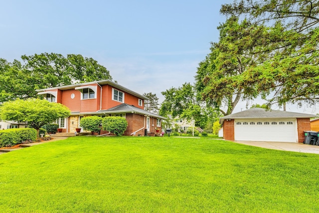 2816 29th Ave NE, Saint Anthony, MN 55418 - view of green lawn