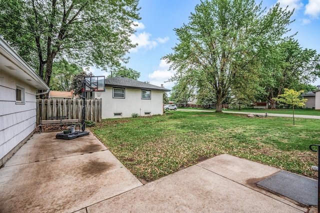 5404 Welcome Ave N, Crystal, MN 55429 - view of yard featuring a patio area