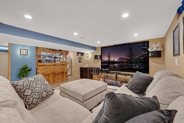 4600 3rd St NE, Fridley, MN 55421 - living area with bar area and recessed lighting