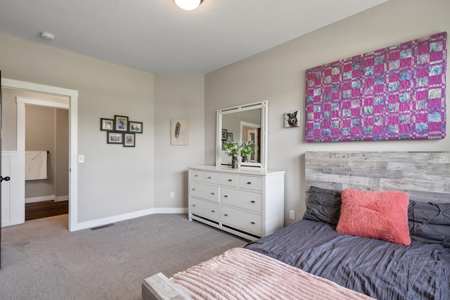 18885 Poppy St NW, Oak Grove, MN 55303 - carpeted bedroom with baseboards