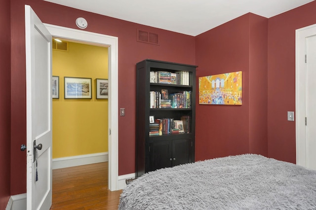 4317 Ewing Ave S, Minneapolis, MN 55410 - photo 28