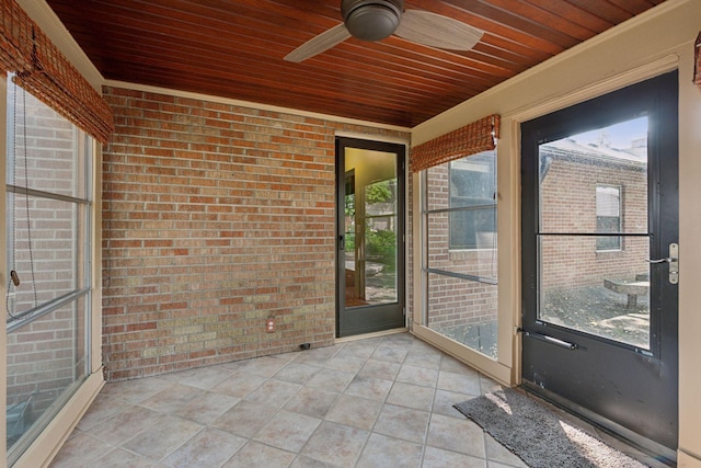 4932 Cedar Ave S, Minneapolis, MN 55417 - unfurnished sunroom featuring ceiling fan