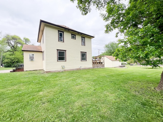 408 Lafayette Ave, Fulda, MN 56131 - rear view of house featuring a lawn
