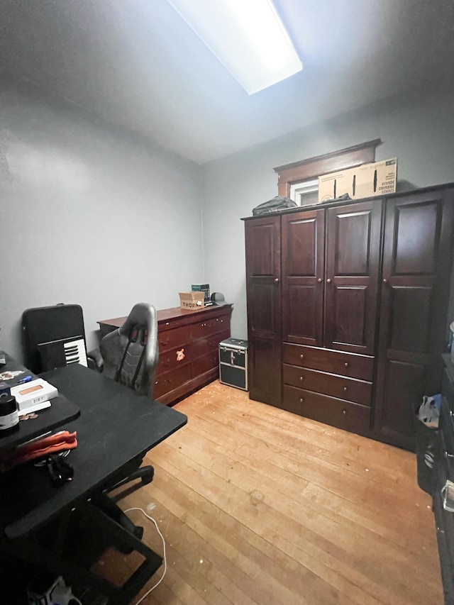 408 Lafayette Ave, Fulda, MN 56131 - office space with light wood-style floors