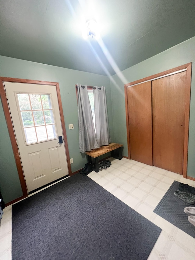 408 Lafayette Ave, Fulda, MN 56131 - foyer with healthy amount of natural light and tile patterned floors