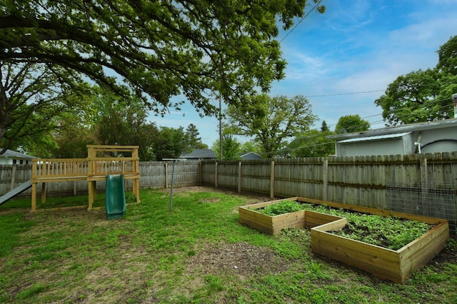 705 1st Ave SE, Pine Island, MN 55963 - view of yard with a garden and a playground