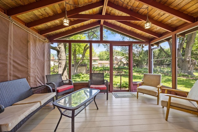 2445 Indian Way N, Saint Paul, MN 55109 - sunroom featuring an outdoor hangout area