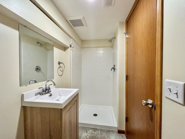 8212 15th Ave S, Bloomington, MN 55425 - bathroom featuring a shower and vanity