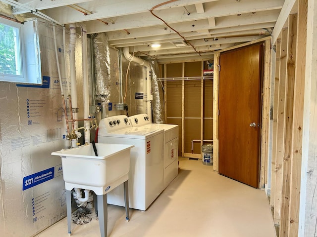 8212 15th Ave S, Bloomington, MN 55425 - laundry room with separate washer and dryer