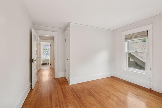 3252 Aldrich Ave S, Minneapolis, MN 55408 - empty room featuring light wood-style flooring and baseboards