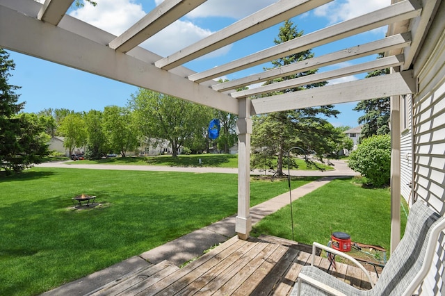 383 Elan Ct, Woodbury, MN 55125 - view of grassy yard featuring a pergola