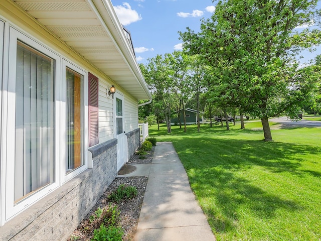 701 Janes Circle Dr SW, Alexandria, MN 56308 - view of green lawn