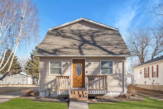 555 4th Ave SE, Wells, MN 56097 - photo 1