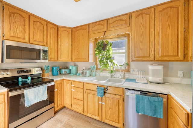 555 4th Ave SE, Wells, MN 56097 - photo 7