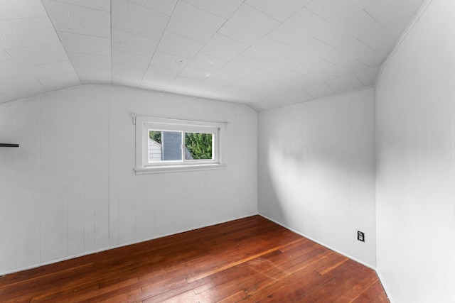 4129 7th St NE, Columbia Heights, MN 55421 - bonus room with hardwood / wood-style floors and vaulted ceiling